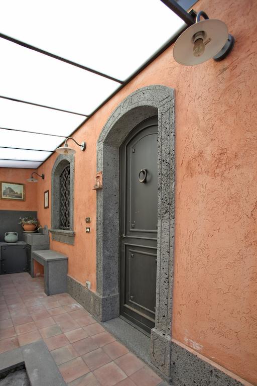 A Casa Di Ludo - Apartments & Short Lets Катания Номер фото